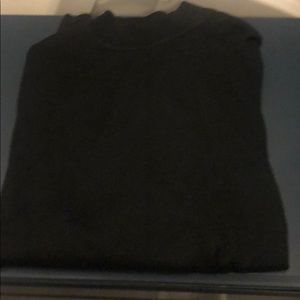 Men’s black crew neck sweater